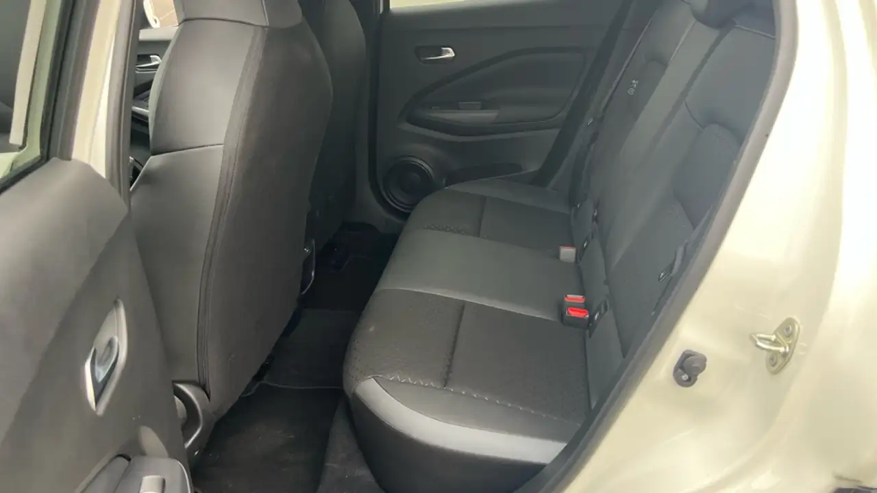Nissan Juke 1.6 HYBRID HEV 105KW N-DESIGN BLACK AUTO 143 5P — Vehicle gallery 13