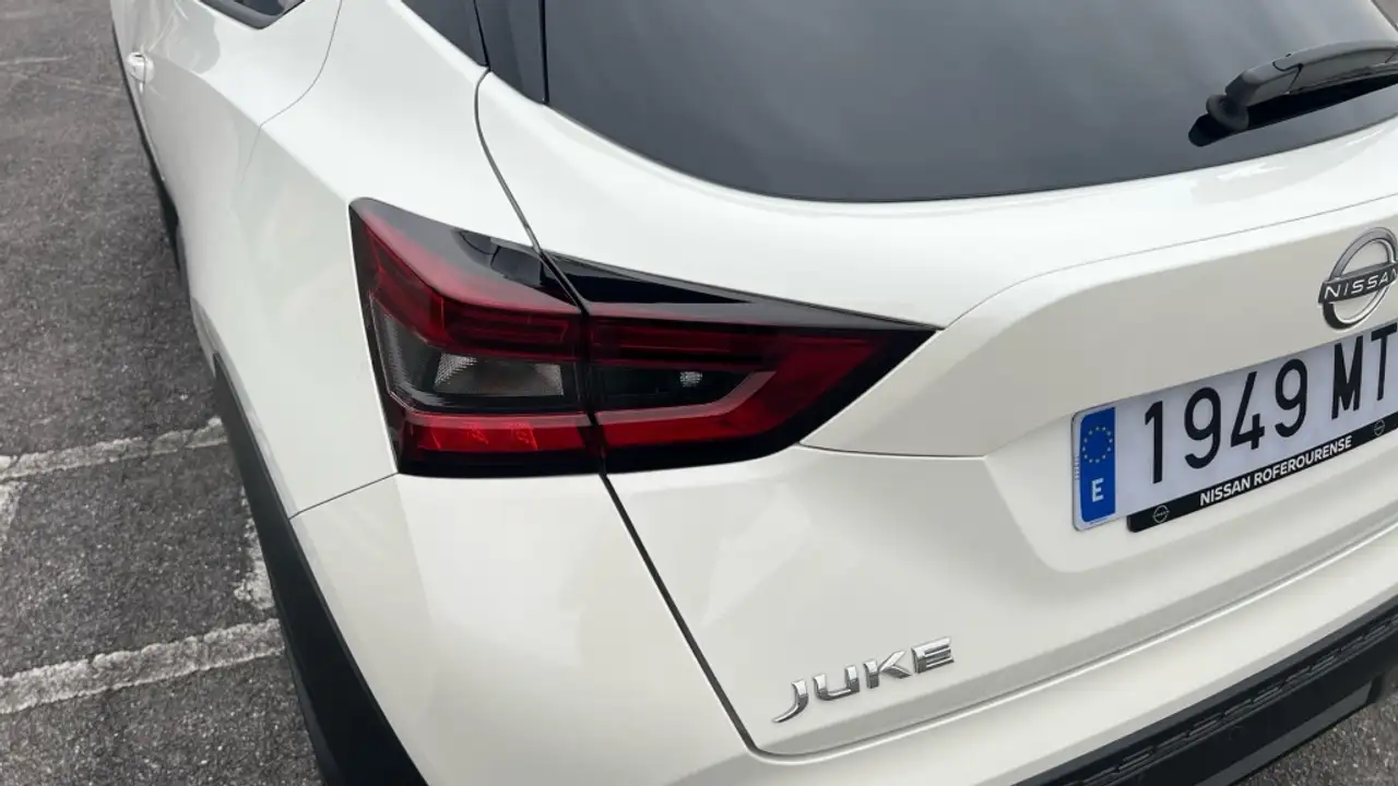Nissan Juke 1.6 HYBRID HEV 105KW N-DESIGN BLACK AUTO 143 5P — Vehicle gallery 19