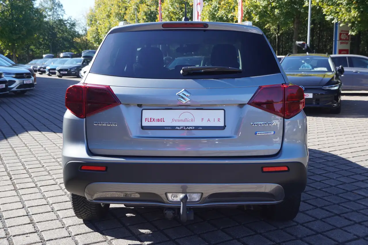 Suzuki Vitara 1.4 Comfort 4x2 LED Totwinkel Kamera Navi — معرض صور السيارة 6