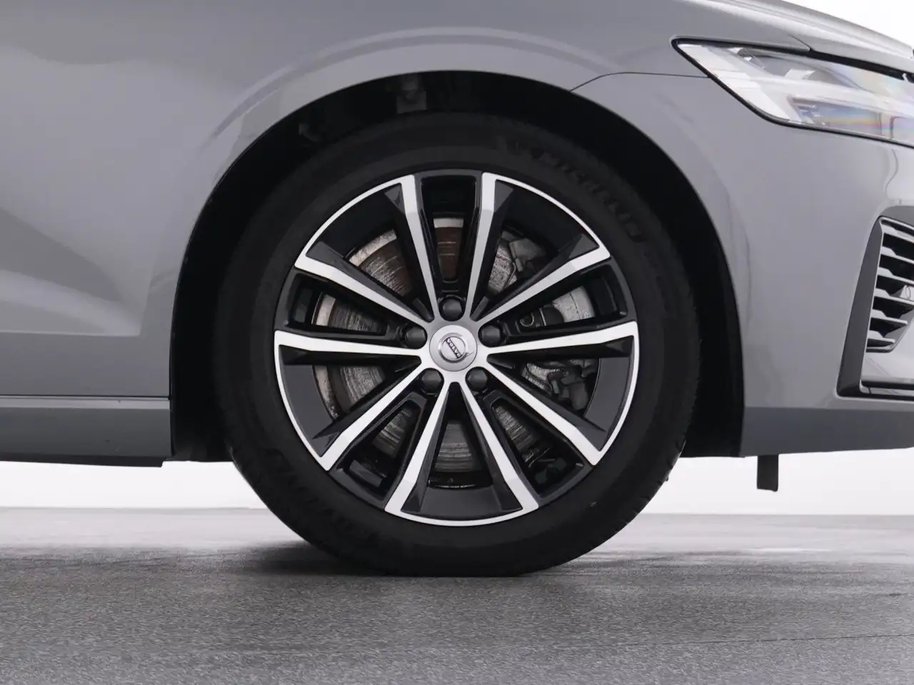 Volvo V60 T8 Recharge Plus Dark+KAM+MEMRY+LEDER — Galerie du véhicule 23