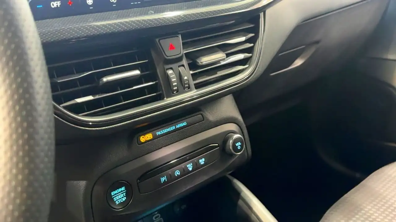 Ford Focus STLine 1.0T EcoBoost mHEV 92kW 125CV — Vehicle gallery 17