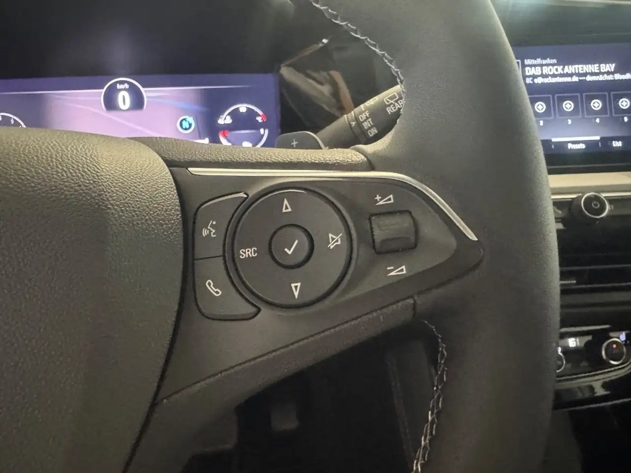 Opel Grandland 1.2 Turbo Ultimate LED+Navi+SHZ+360+LM — Vehicle gallery 14