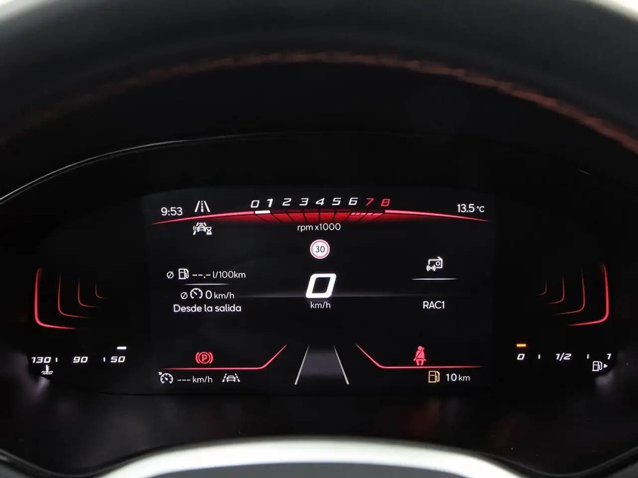 SEAT Ibiza 1.0 TSI S&S FR 85kW — Galerie du véhicule 12