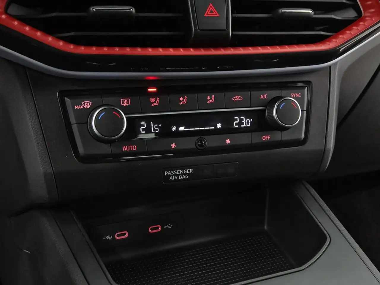 SEAT Ibiza 1.0 TSI S&S FR 85kW — Galerie du véhicule 26