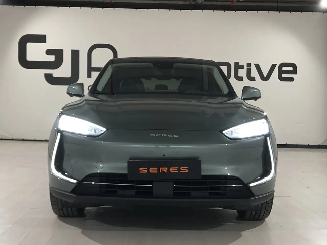 Seres Seres 5 Premium 430KW 4x4 — Galería del vehículo 2
