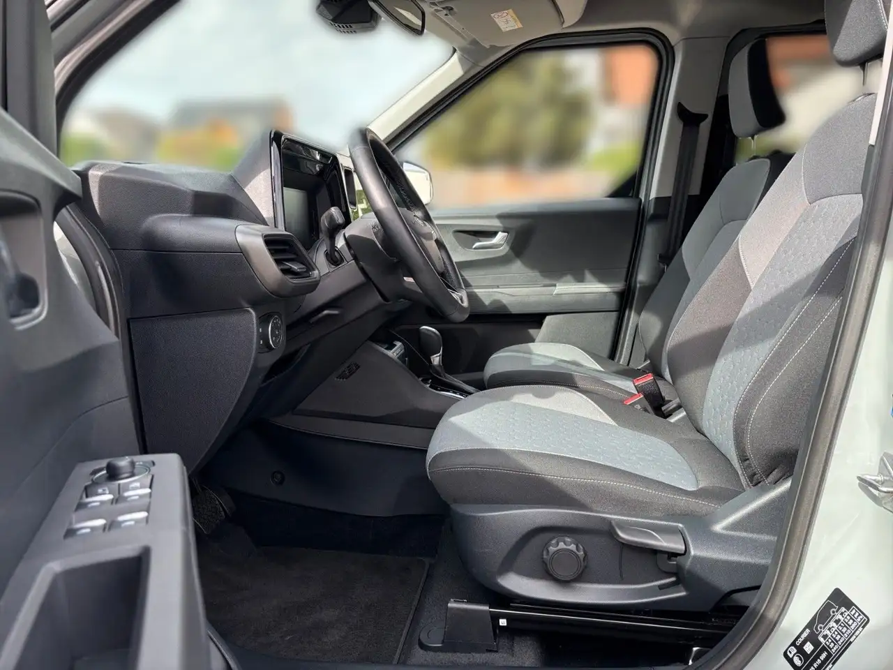Ford Tourneo Courier 1.0 EcoBoost AUT. Titanium |AHK| — Vehicle gallery 14
