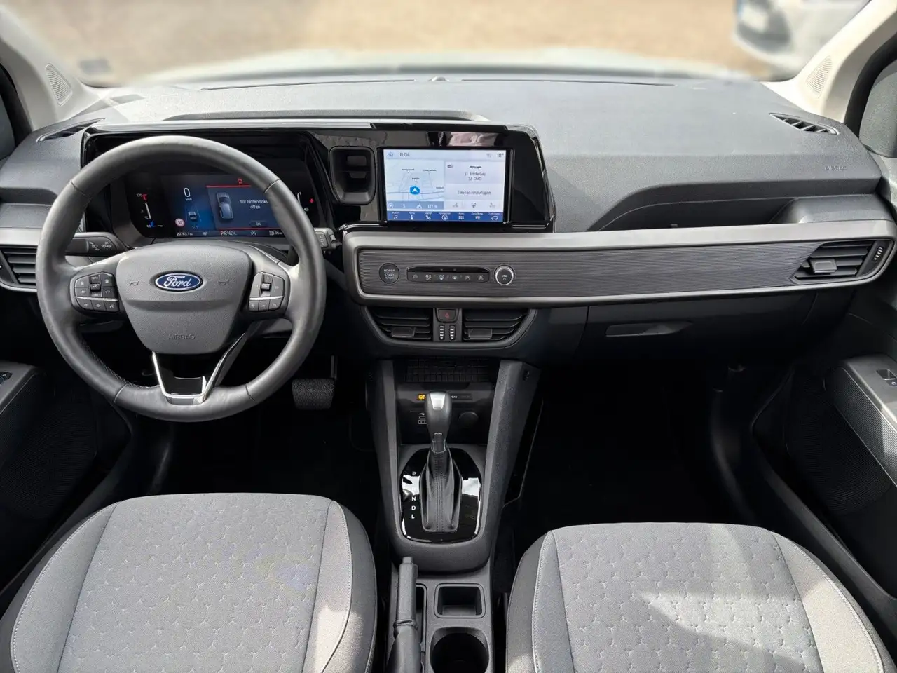 Ford Tourneo Courier 1.0 EcoBoost AUT. Titanium |AHK| — Vehicle gallery 20