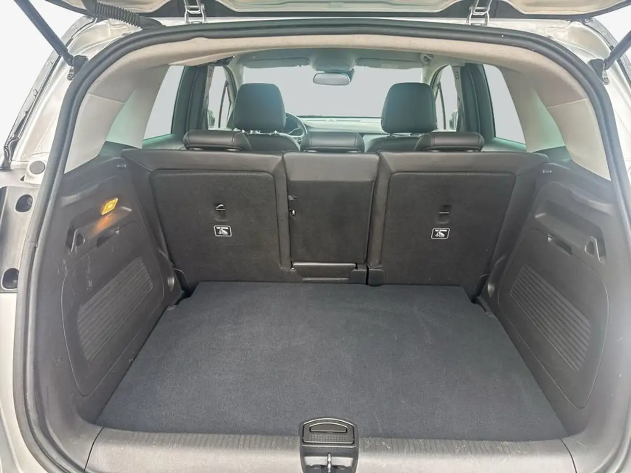 Opel Crossland Crossland 1.2 Automatik Elegance Paket — Galerie du véhicule 8