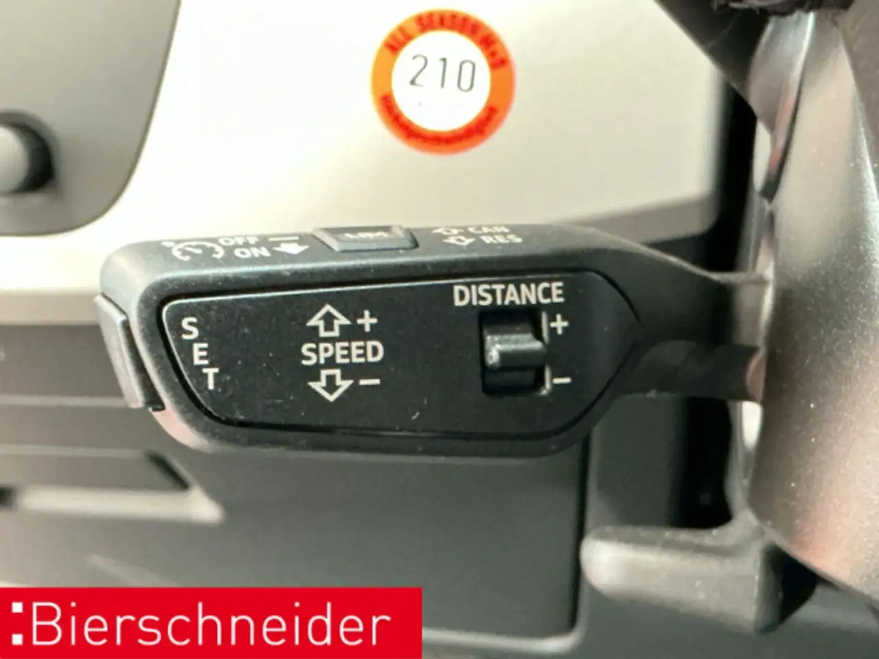 Audi A4 Av 45 TFSI qu S-Line 19 AHK PANO MATRIX — Galería del vehículo 20