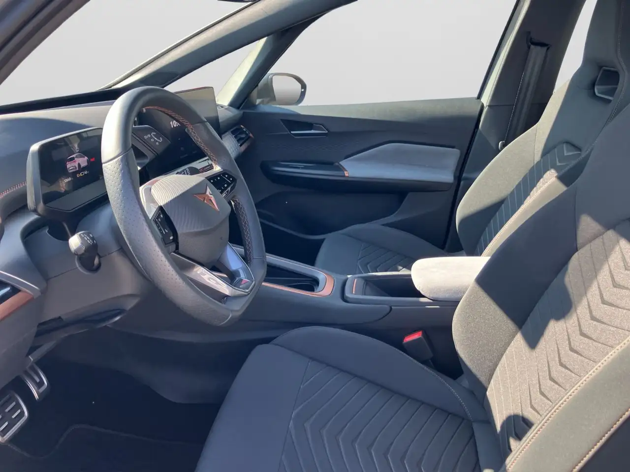 CUPRA Born PDC/LED — Galería del vehículo 10