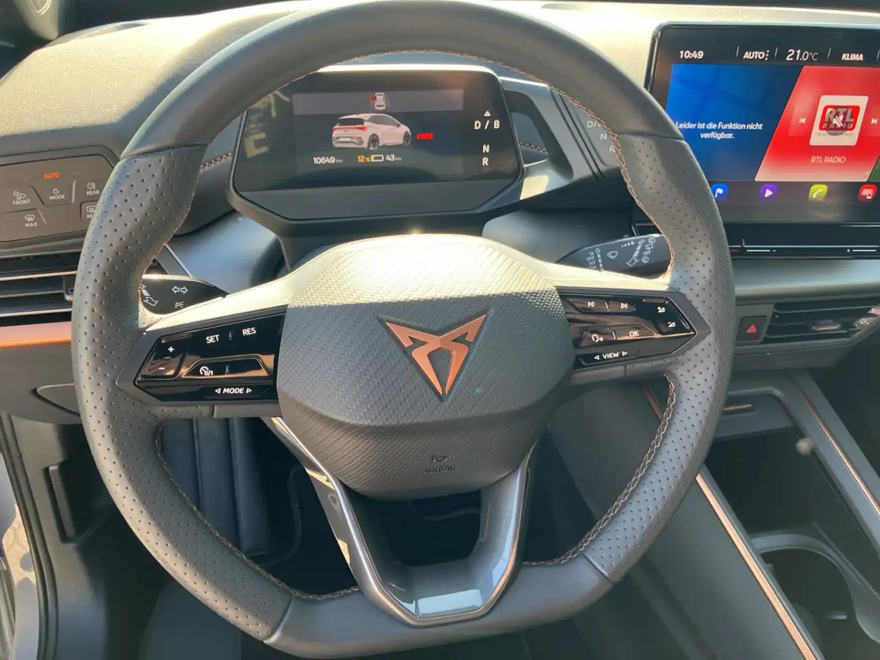 CUPRA Born PDC/LED — Galería del vehículo 11