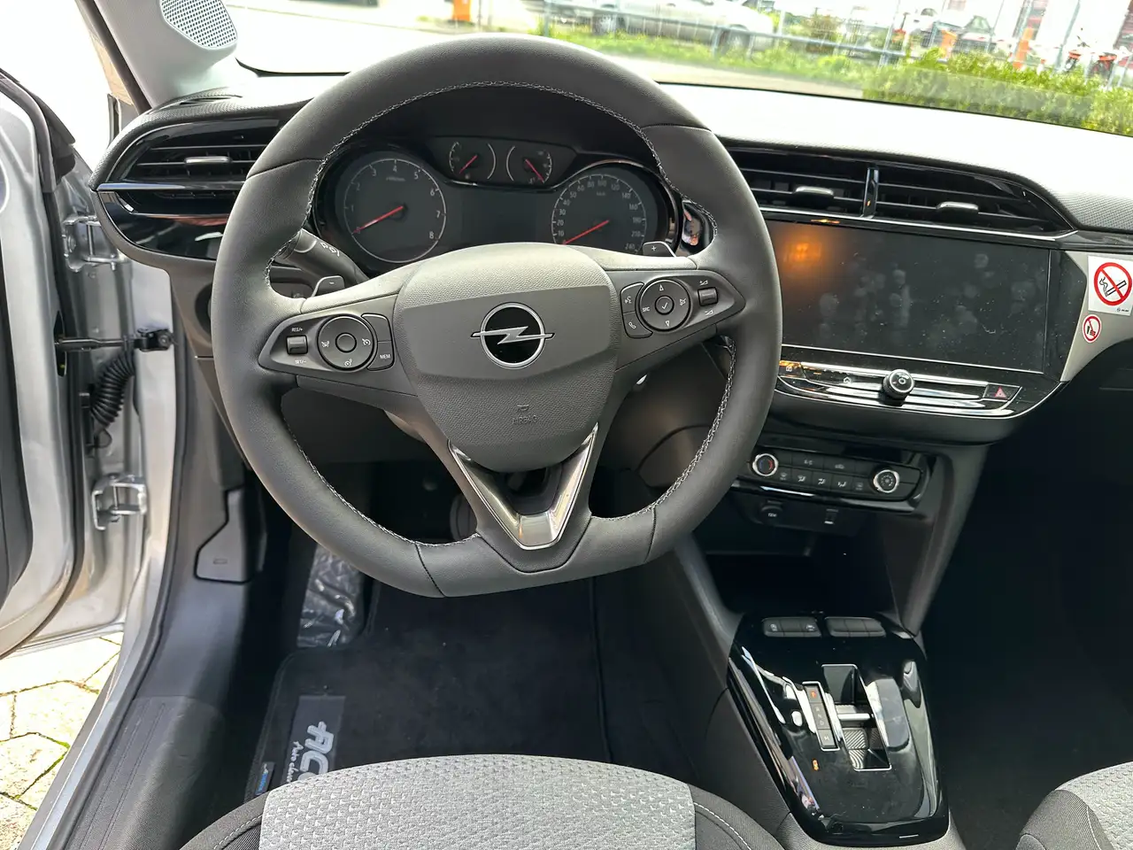 Opel Corsa 1,2 *Automatik*FACELIFT*Klima*PDC* — Vehicle gallery 10