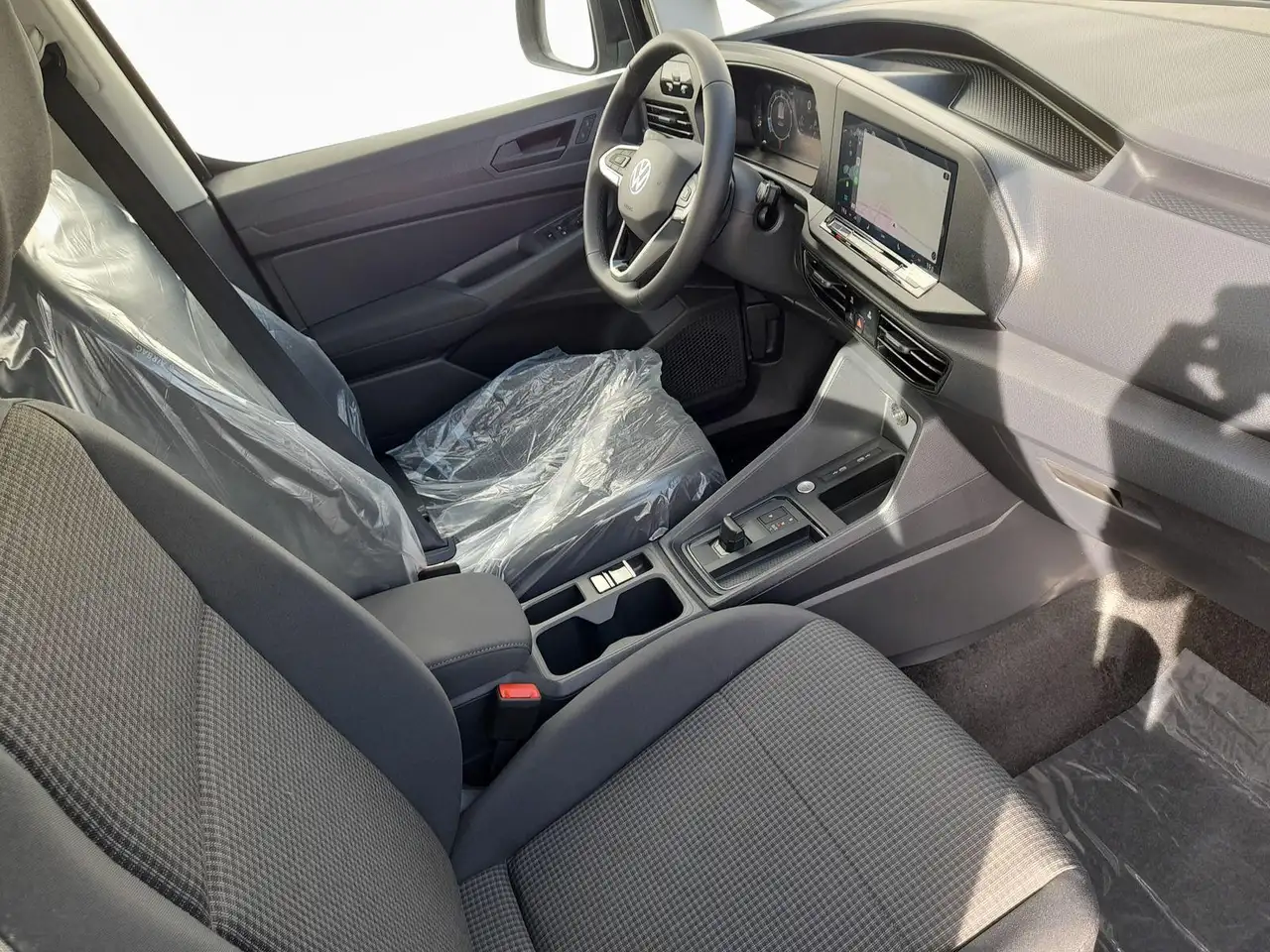 Volkswagen Caddy 1.5 TSI 7-Si.~RFK~SHZ~NAVI/APP~AHK — Vehicle gallery 18
