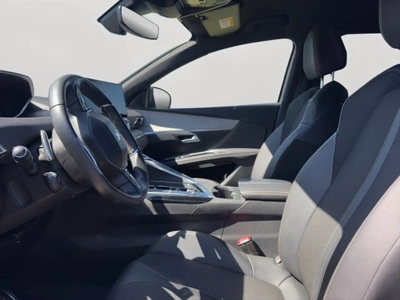 Peugeot 3008 Hybrid 136 GT Navi Digitales Cockpit LED ACC El... — Vehicle gallery 8