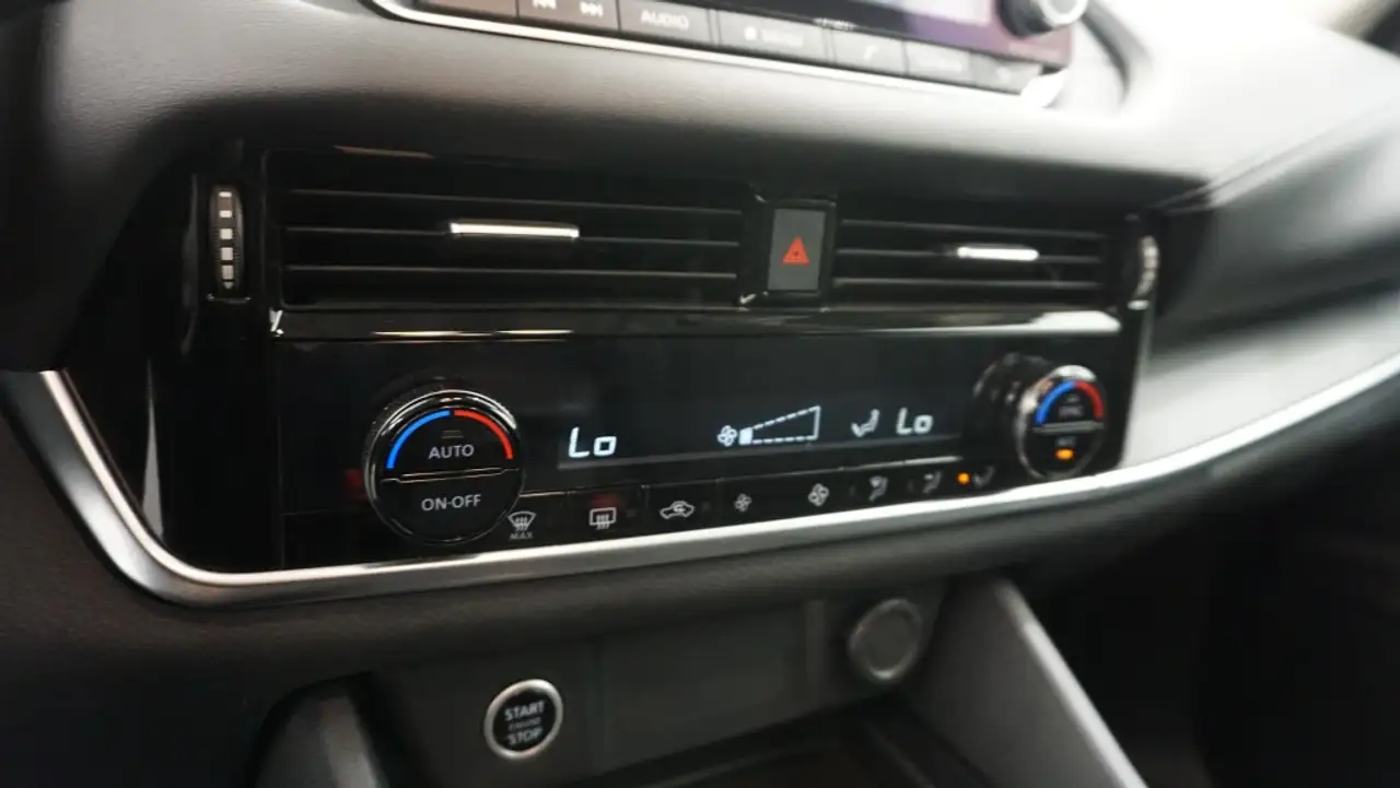 Nissan Qashqai 1.3 DIG-T MHEV 116KW ACENTA DCT 158 5P — Galería del vehículo 19