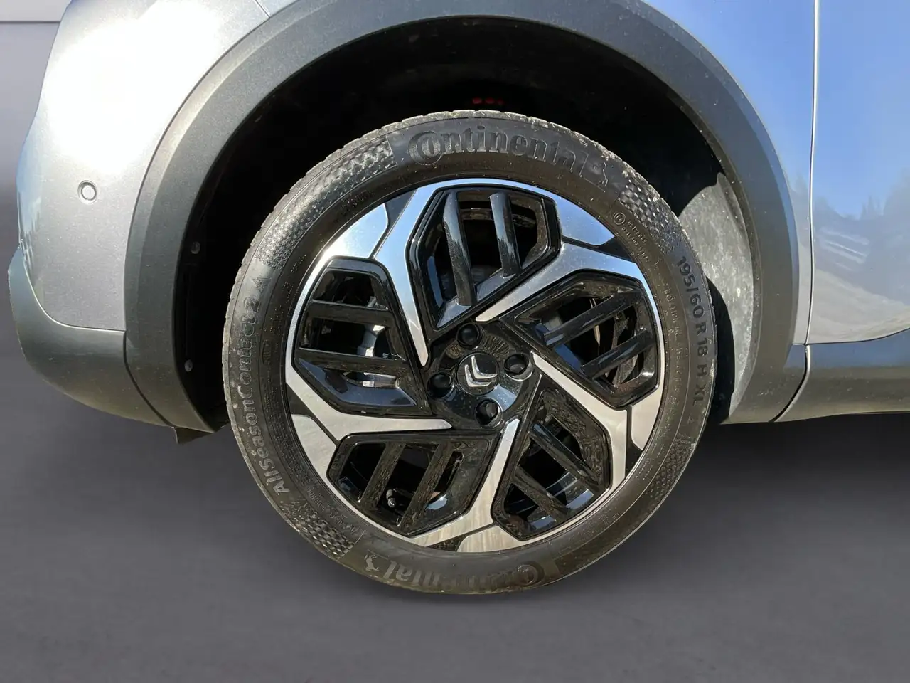 Citroen C4 1.2 Automatik Mild-Hybrid Max Vollausstattung — Galerie du véhicule 16