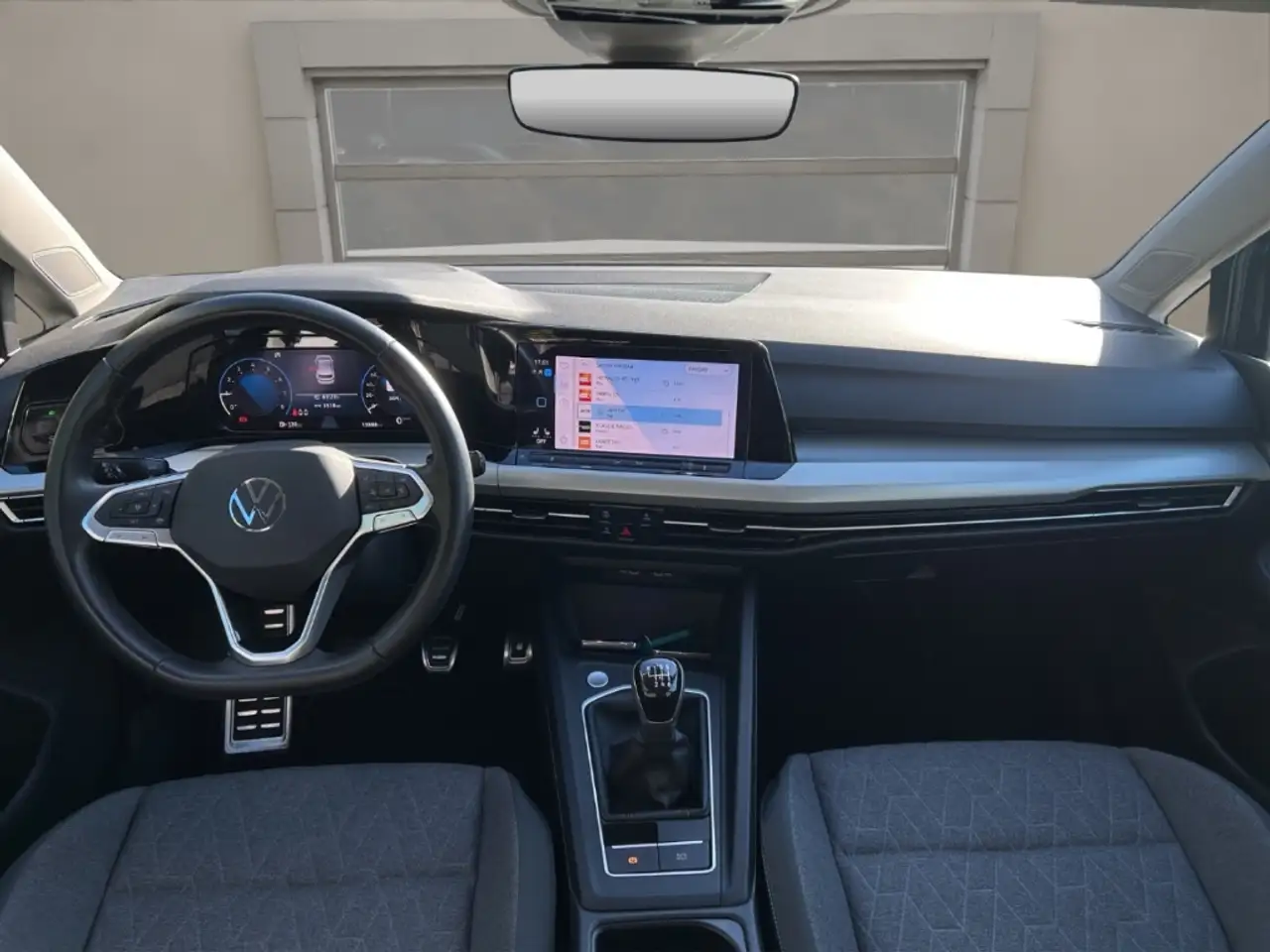 Volkswagen Golf VIII LED,ACC,Climatronic,App-Connect,Tempomat,PDC — Galerie du véhicule 11