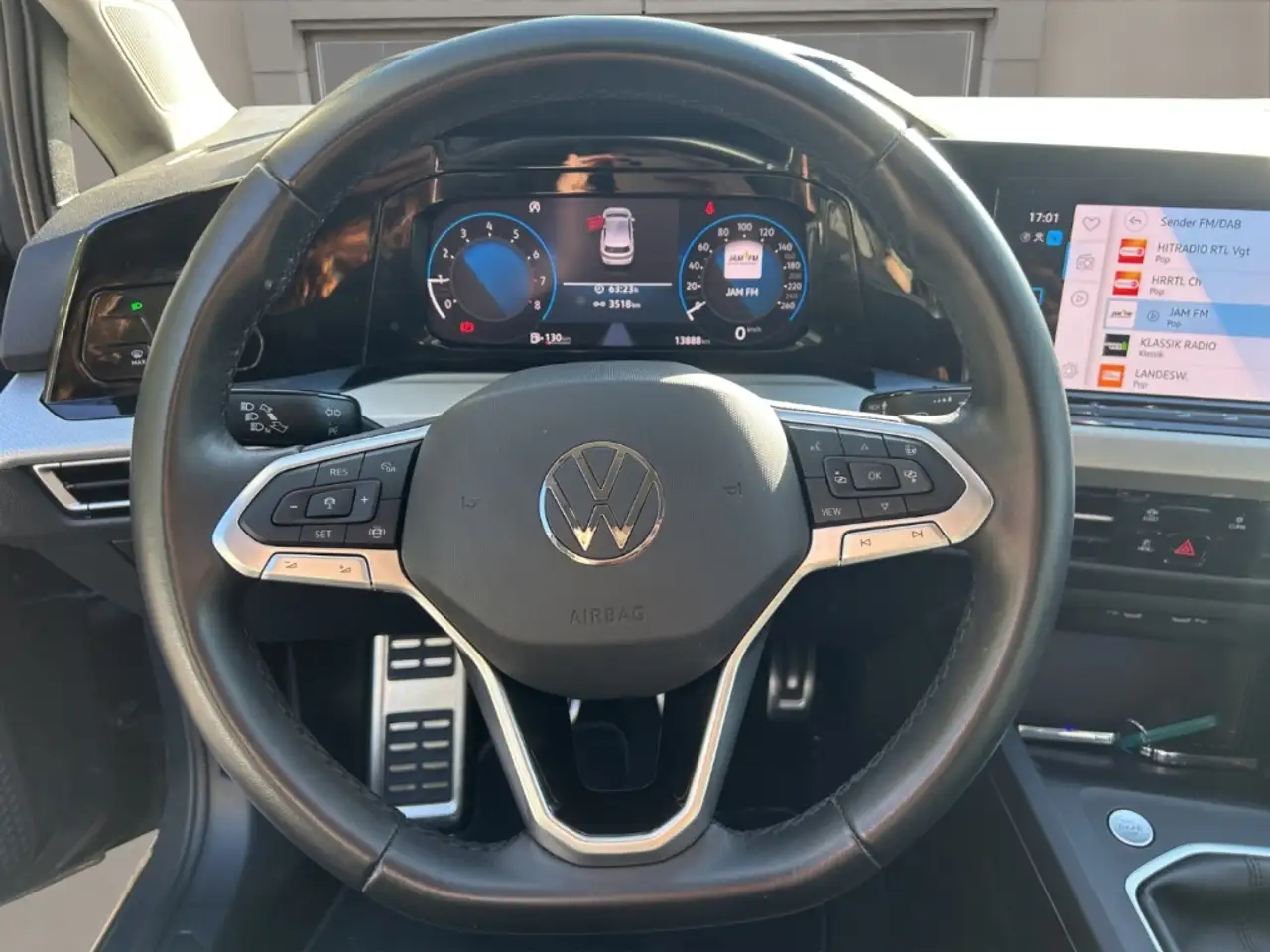 Volkswagen Golf VIII LED,ACC,Climatronic,App-Connect,Tempomat,PDC — Galerie du véhicule 12