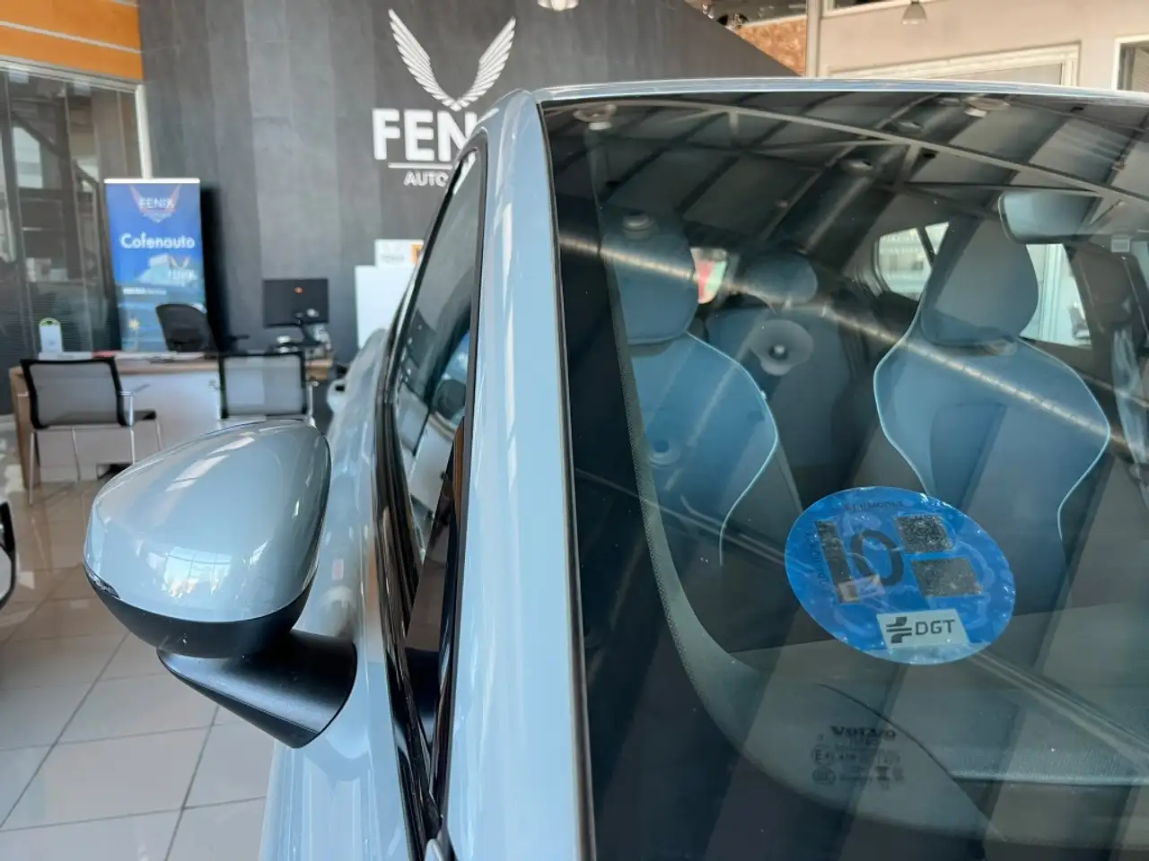 Volvo EX30 Single Core RWD — معرض صور السيارة 7