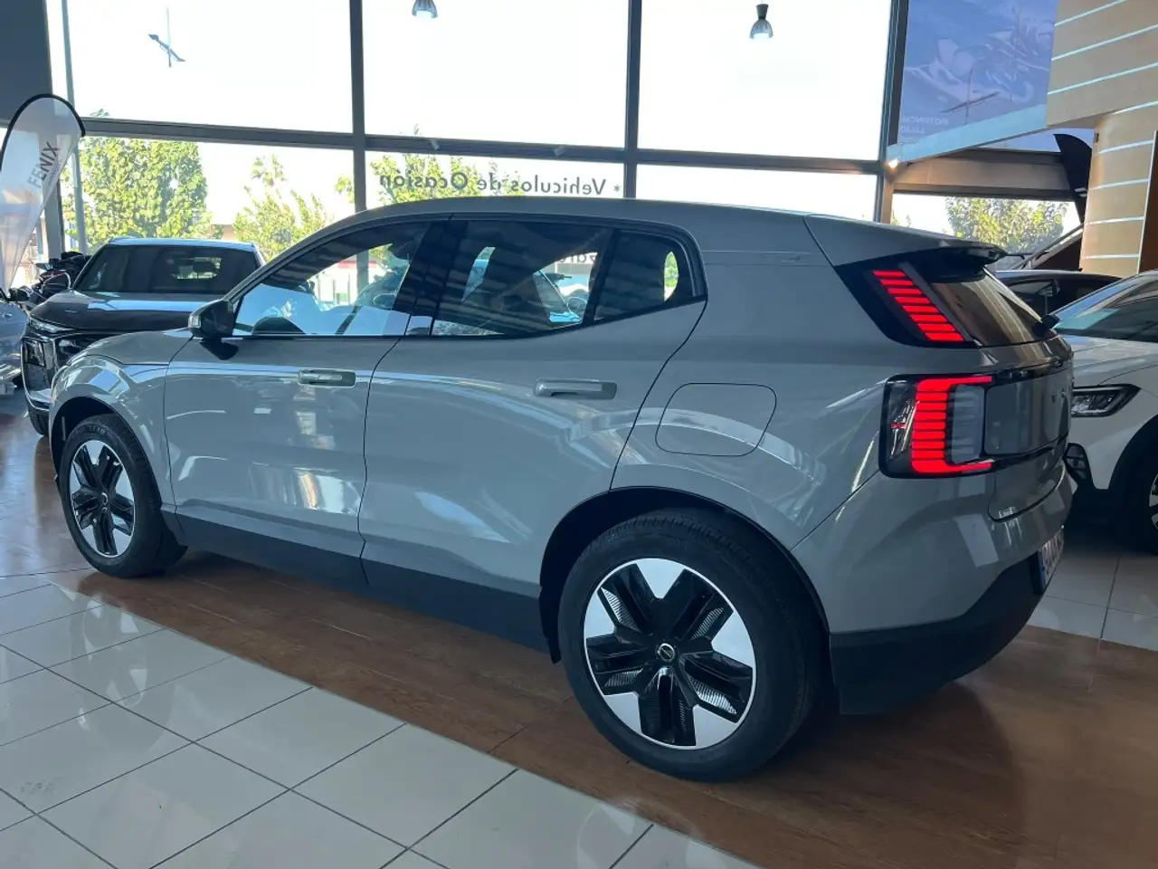 Volvo EX30 Single Core RWD — معرض صور السيارة 15