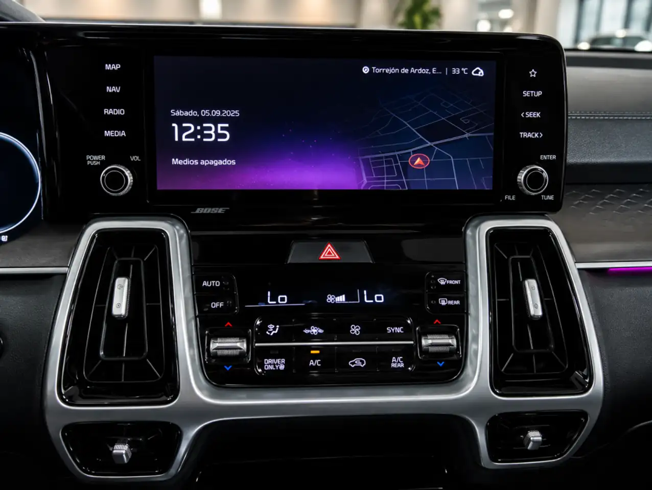 Kia Sorento Todoterreno Automático de 5 Puertas — معرض صور السيارة 9