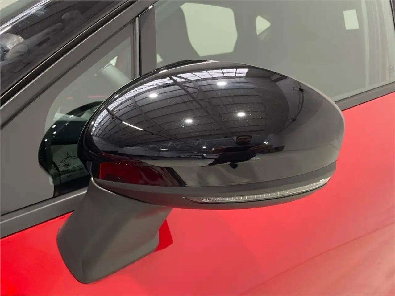 Renault Captur TCe GPF Micro Híbrido Techno EDC 117kW — معرض صور السيارة 14