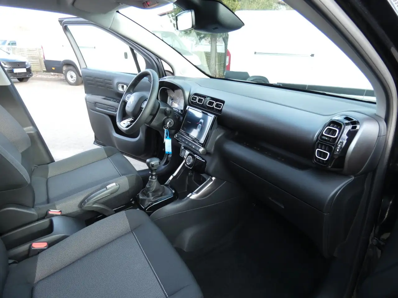 Citroen C3 Aircross Plus — Galerie du véhicule 12