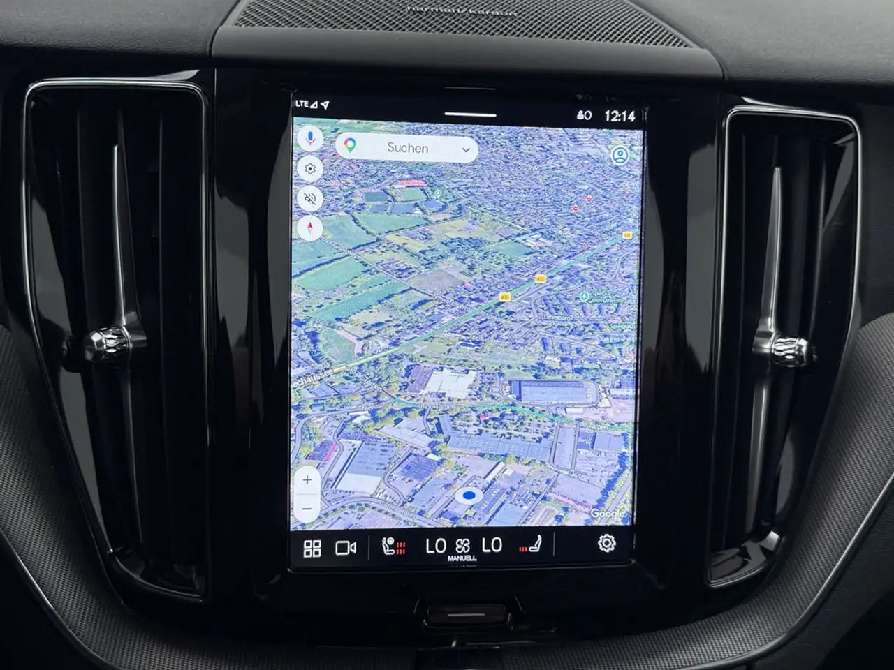 Volvo XC60 B5 AWD Plus Dark *Ganzjahres*ACC*BLIS*Voll-LED* — Vehicle gallery 30