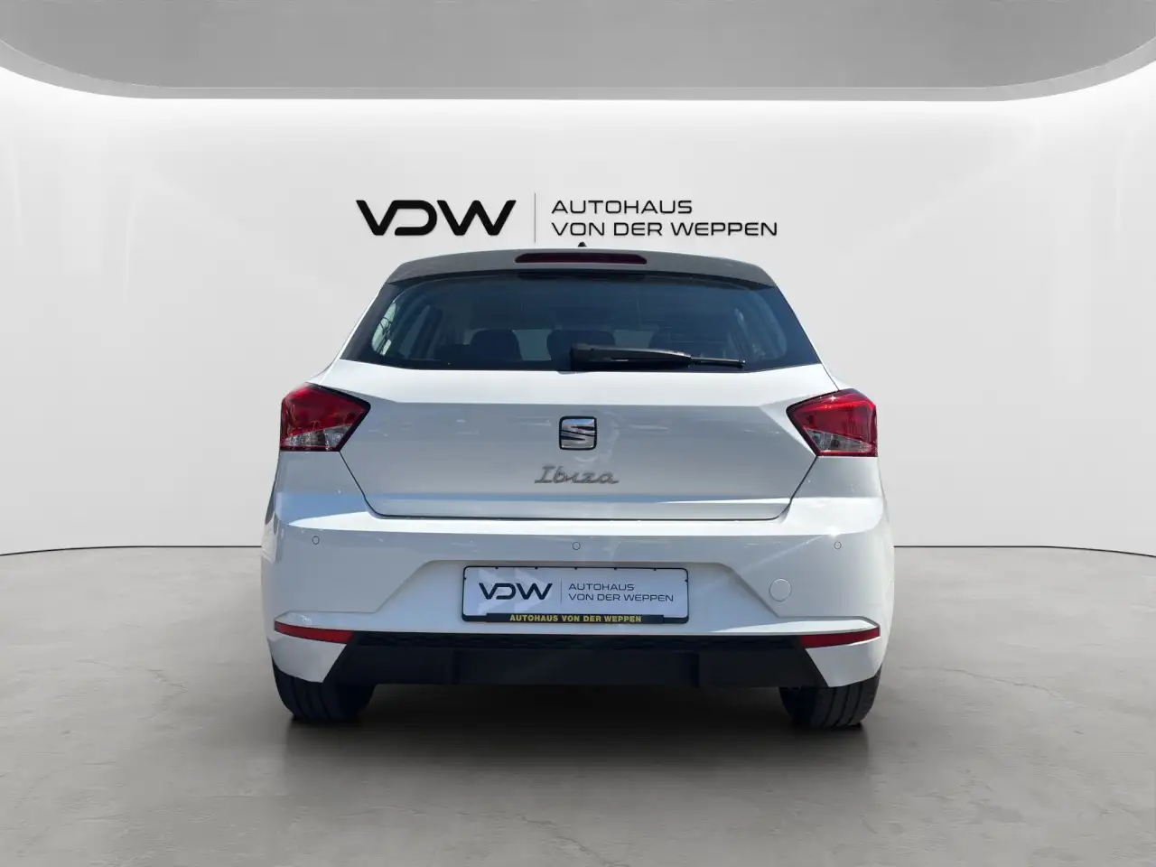 SEAT Ibiza TSI DSG Style Edition SHZ Tempomat CarPlay Klima — Galerie du véhicule 9