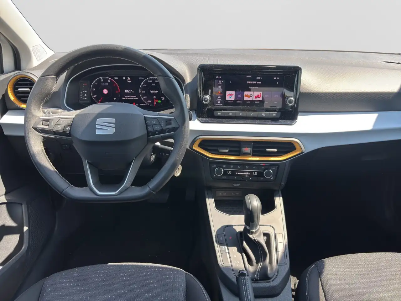 SEAT Ibiza TSI DSG Style Edition SHZ Tempomat CarPlay Klima — Galerie du véhicule 14