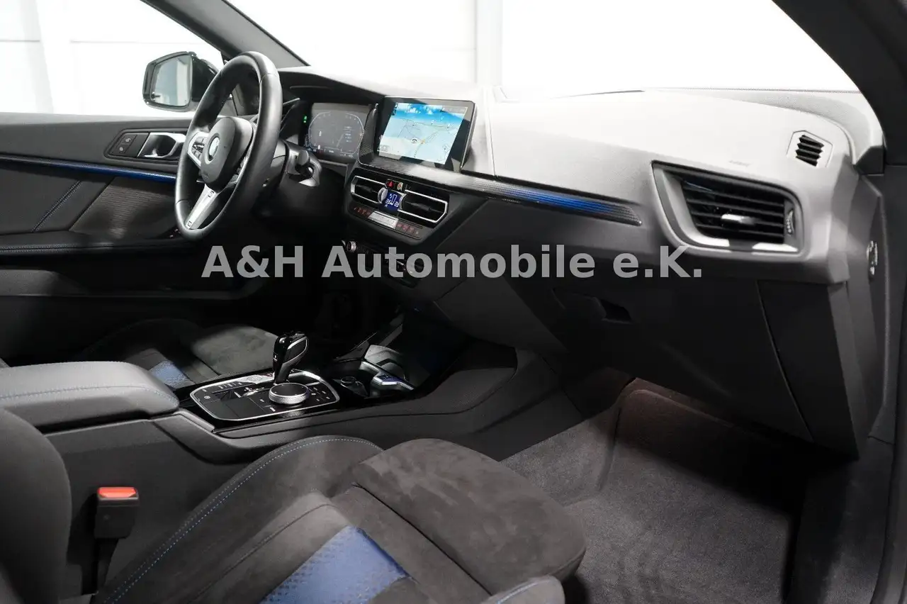 BMW 218 218i M SPORT*PANO*ACC*H/K*19 ZOLL ALU*RFK*1.HAND — Galerie du véhicule 19