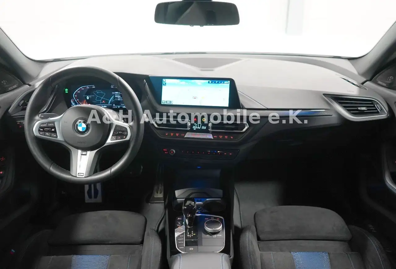 BMW 218 218i M SPORT*PANO*ACC*H/K*19 ZOLL ALU*RFK*1.HAND — Galerie du véhicule 8