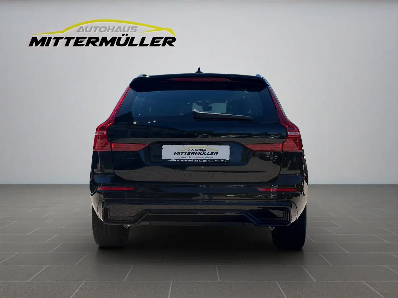 Volvo XC60 XC 60 T6 AWD Ultra Black Ed. Plug-In 21 Zoll — Vehicle gallery 5