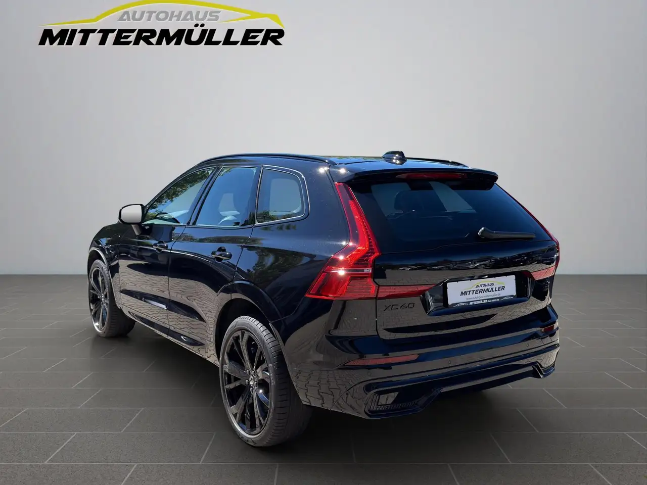 Volvo XC60 XC 60 T6 AWD Ultra Black Ed. Plug-In 21 Zoll — Vehicle gallery 9