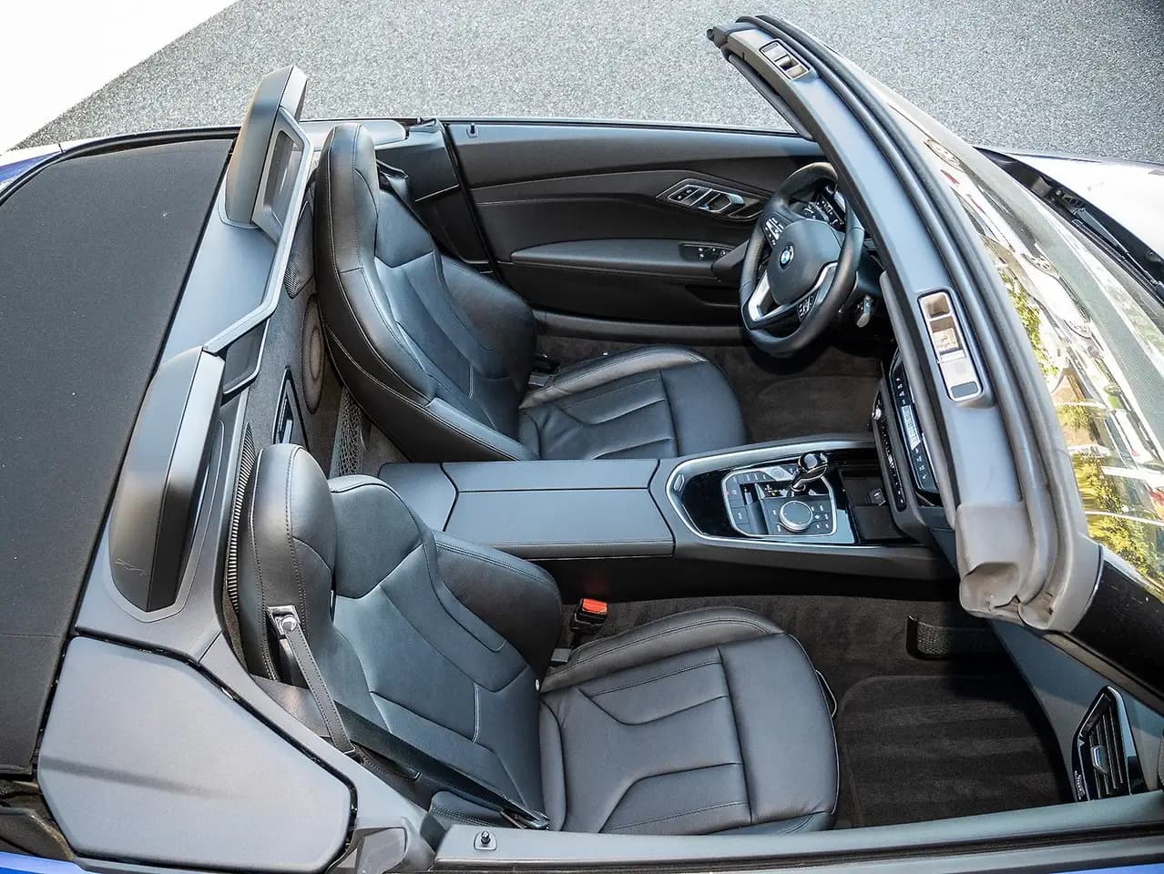 BMW Z4 sDrive20i Road. M Aerodynamikpaket LED SH Cam 1VB — Galería del vehículo 19