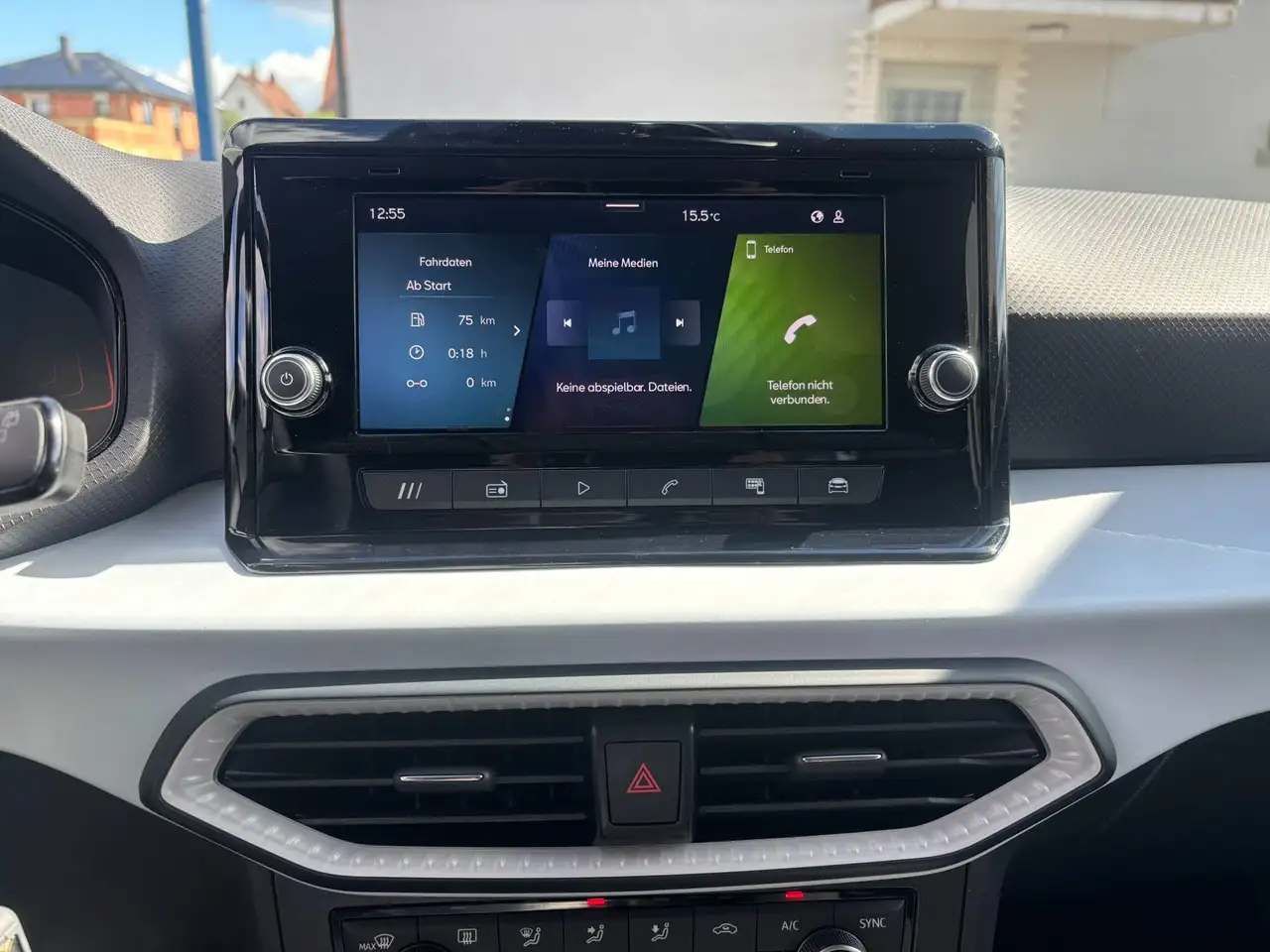 SEAT Arona Style Edition*DSG*AUT.*KAMERA*CARPLAY*TEMPOMAT*Si.Hz.*uvm — معرض صور السيارة 17