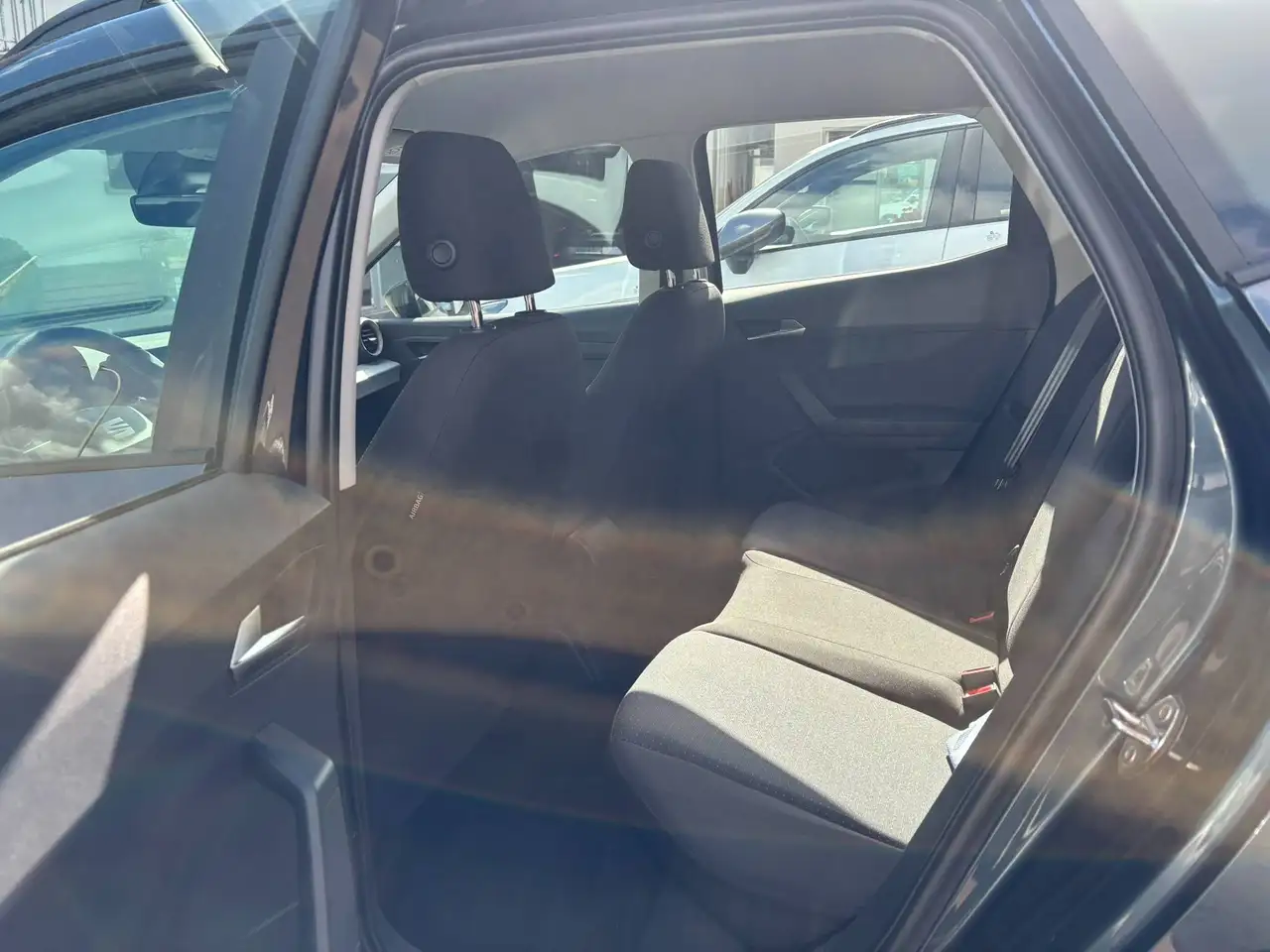 SEAT Arona Style Edition*DSG*AUT.*KAMERA*CARPLAY*TEMPOMAT*Si.Hz.*uvm — معرض صور السيارة 23