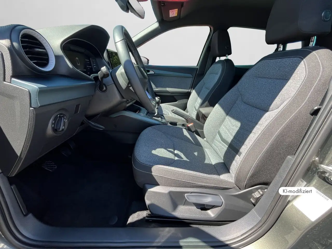 SEAT Arona 1.0 TSI Xperience Navi, RFK, Full Link, LE — معرض صور السيارة 12