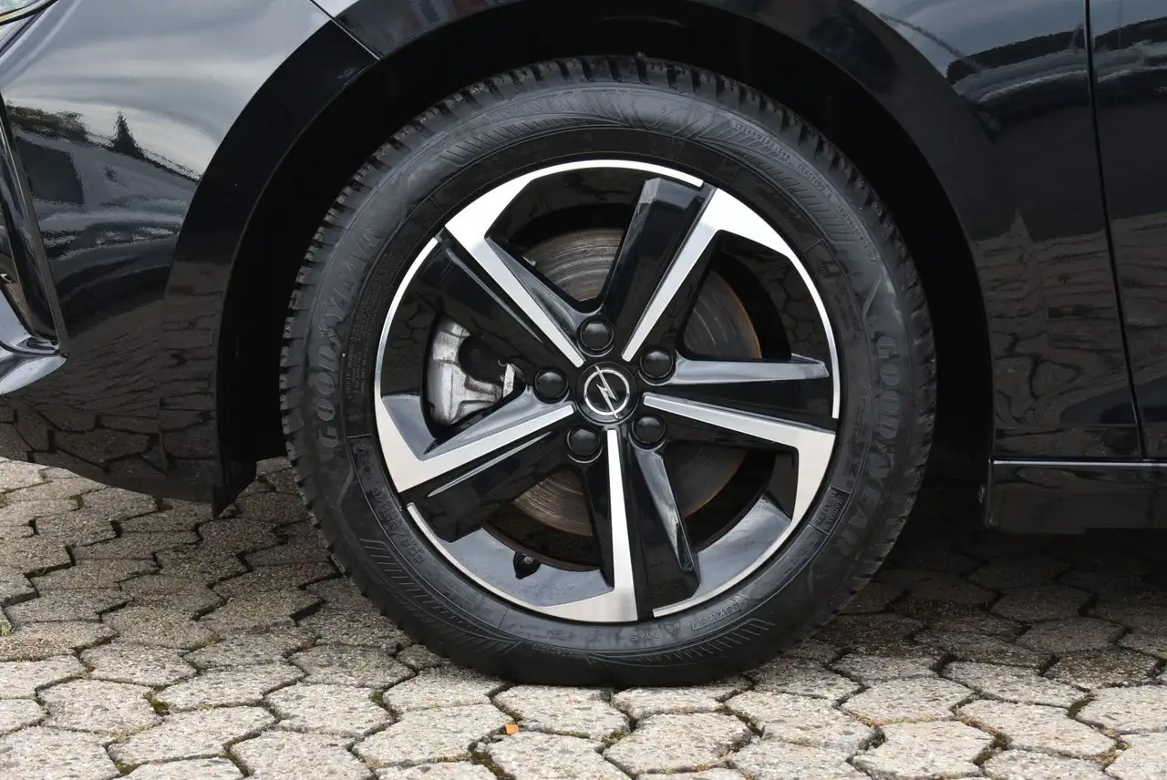 Opel Astra L Sports Tourer GS * AHK * Matrix * — معرض صور السيارة 9