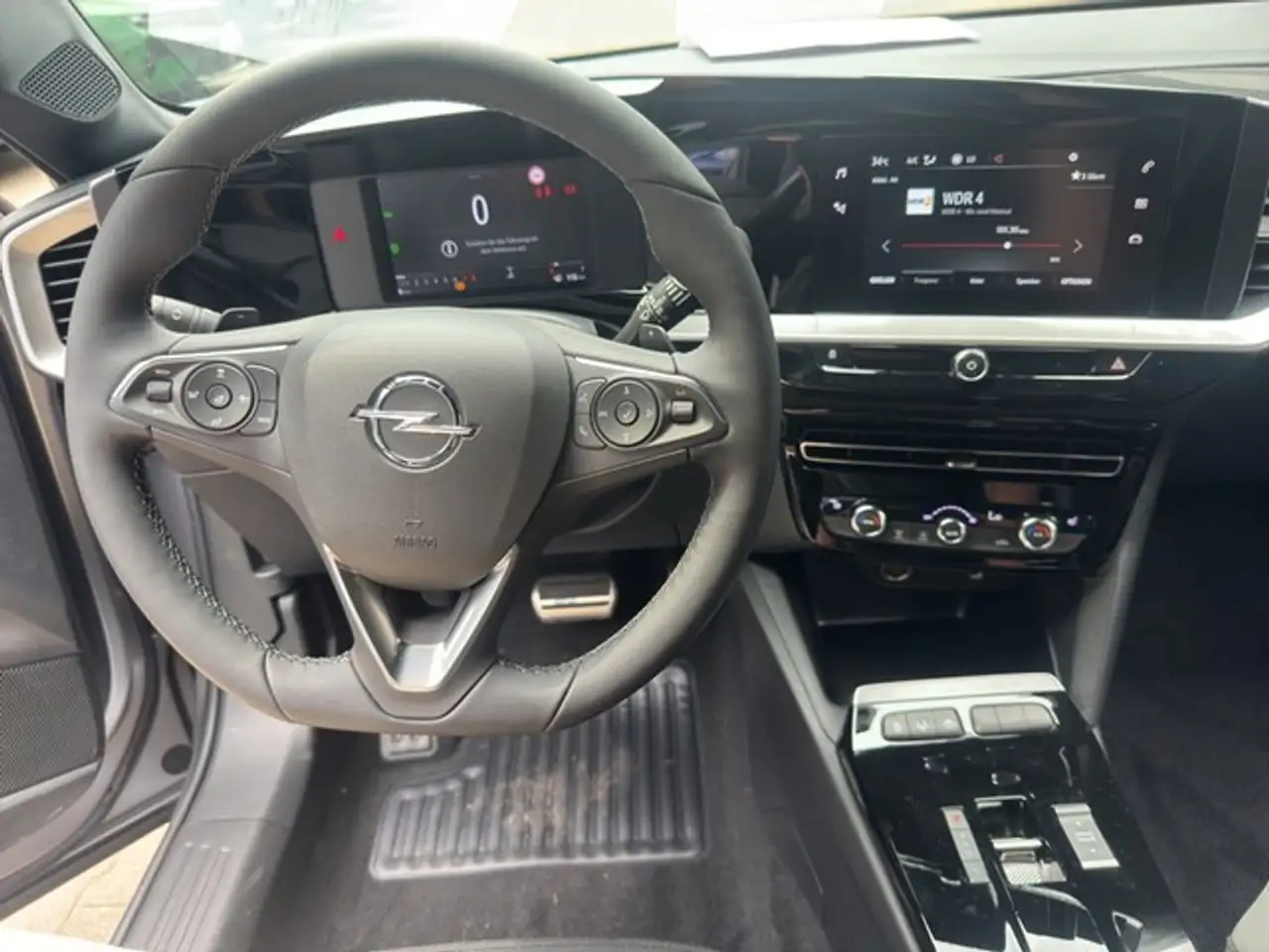 Opel Mokka . GS. 1.2 96kW (130PS). SHZ LHZ KAMERA HINTEN P... — Galería del vehículo 10