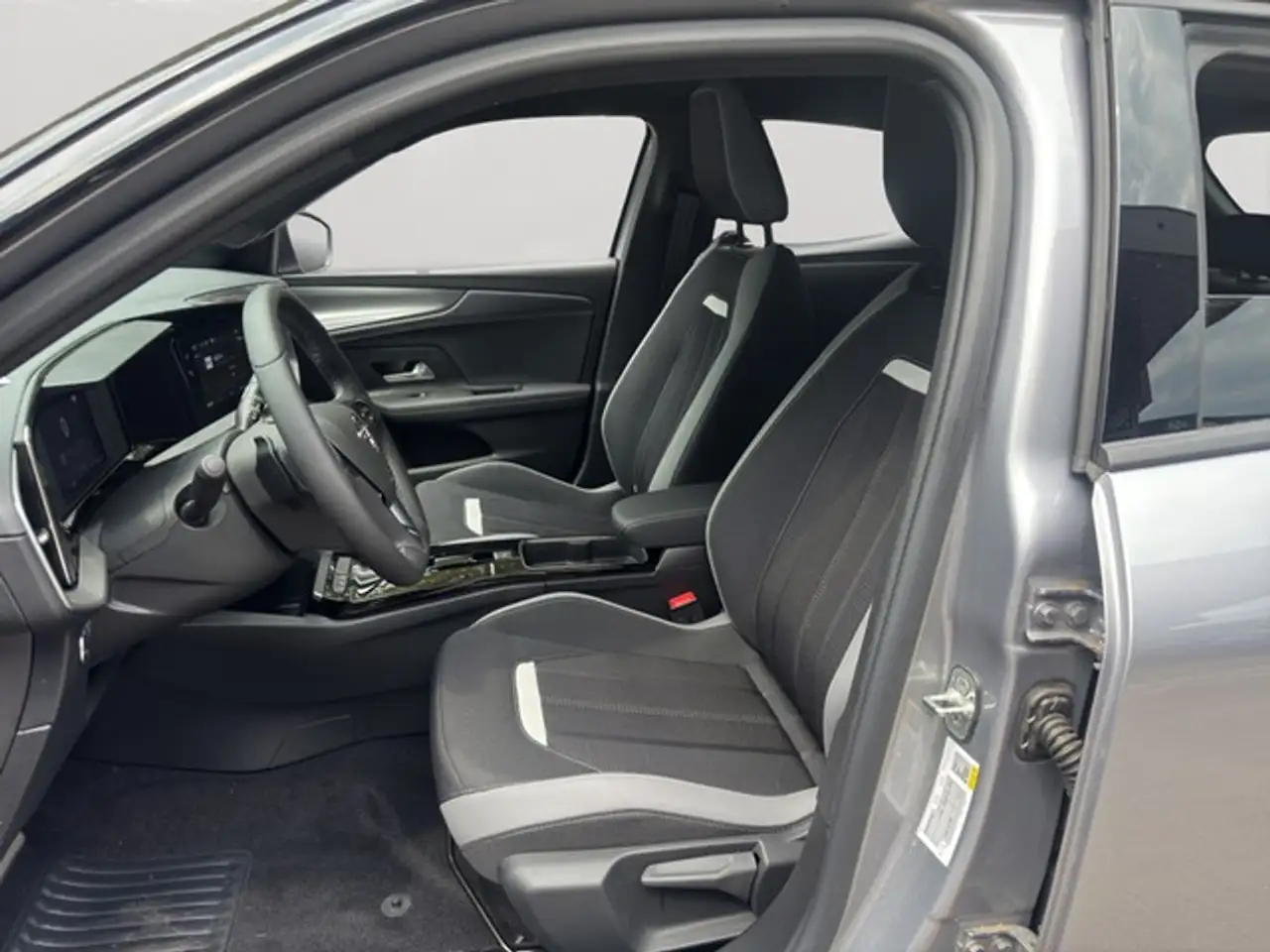 Opel Mokka . GS. 1.2 96kW (130PS). SHZ LHZ KAMERA HINTEN P... — Galería del vehículo 8