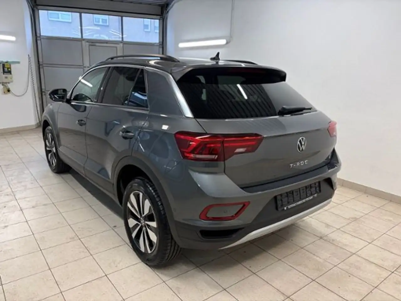 Volkswagen T-Roc Move — Vehicle gallery 5