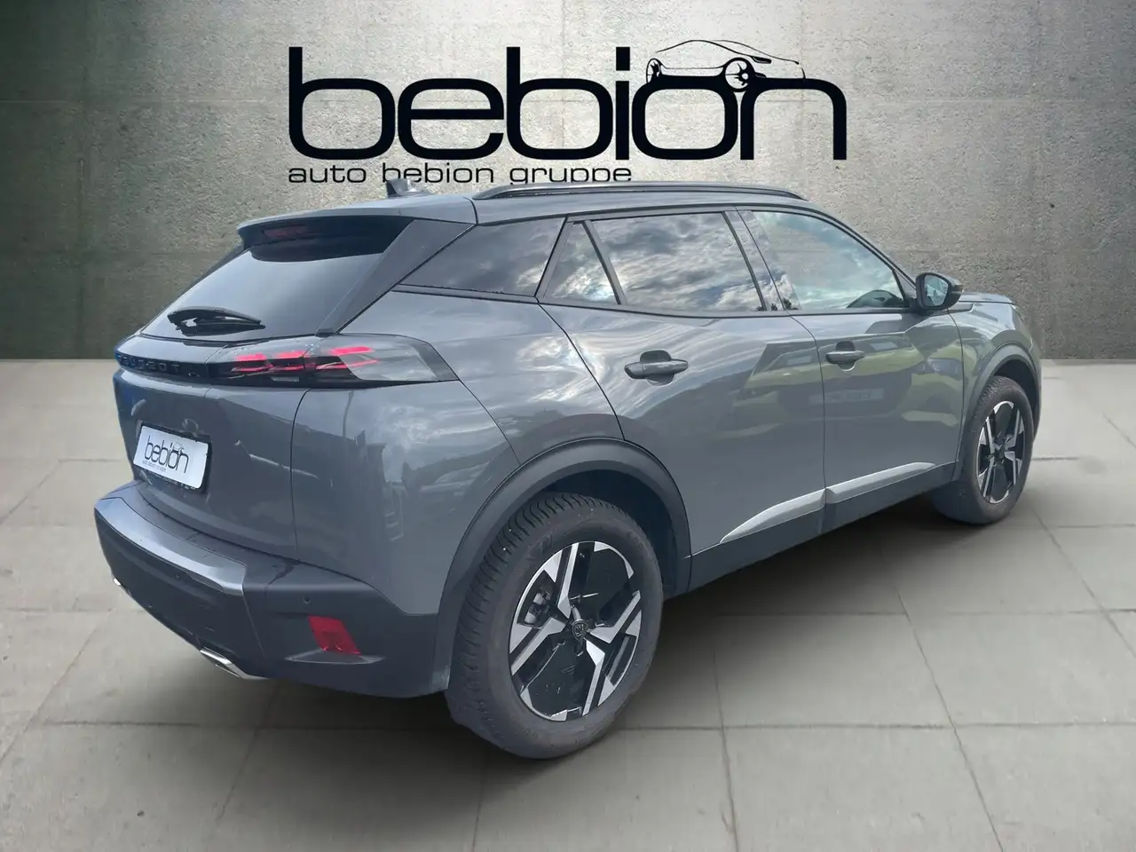 Peugeot 2008 1.2 PureTech 130 Allure LED PDC KlimaA AUT — Galería del vehículo 12