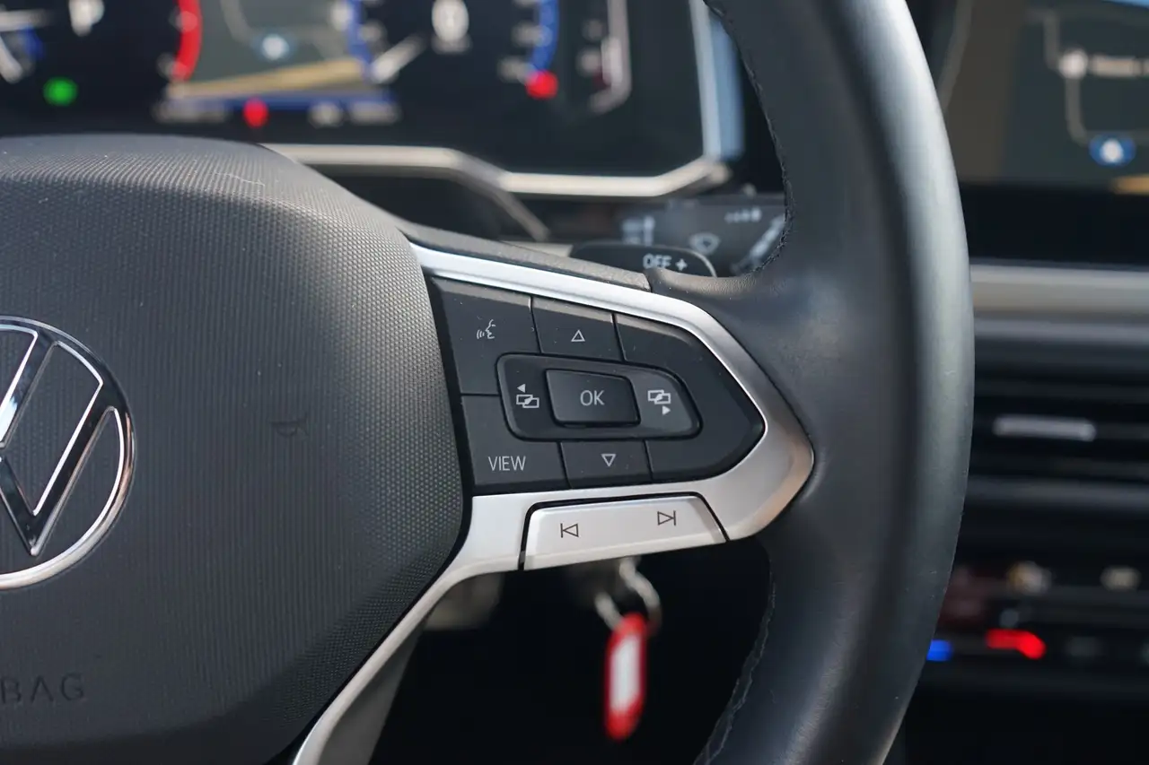 Volkswagen Taigo 1.5 TSI Move DSG Matr LED Navi App-Connect — Galería del vehículo 12