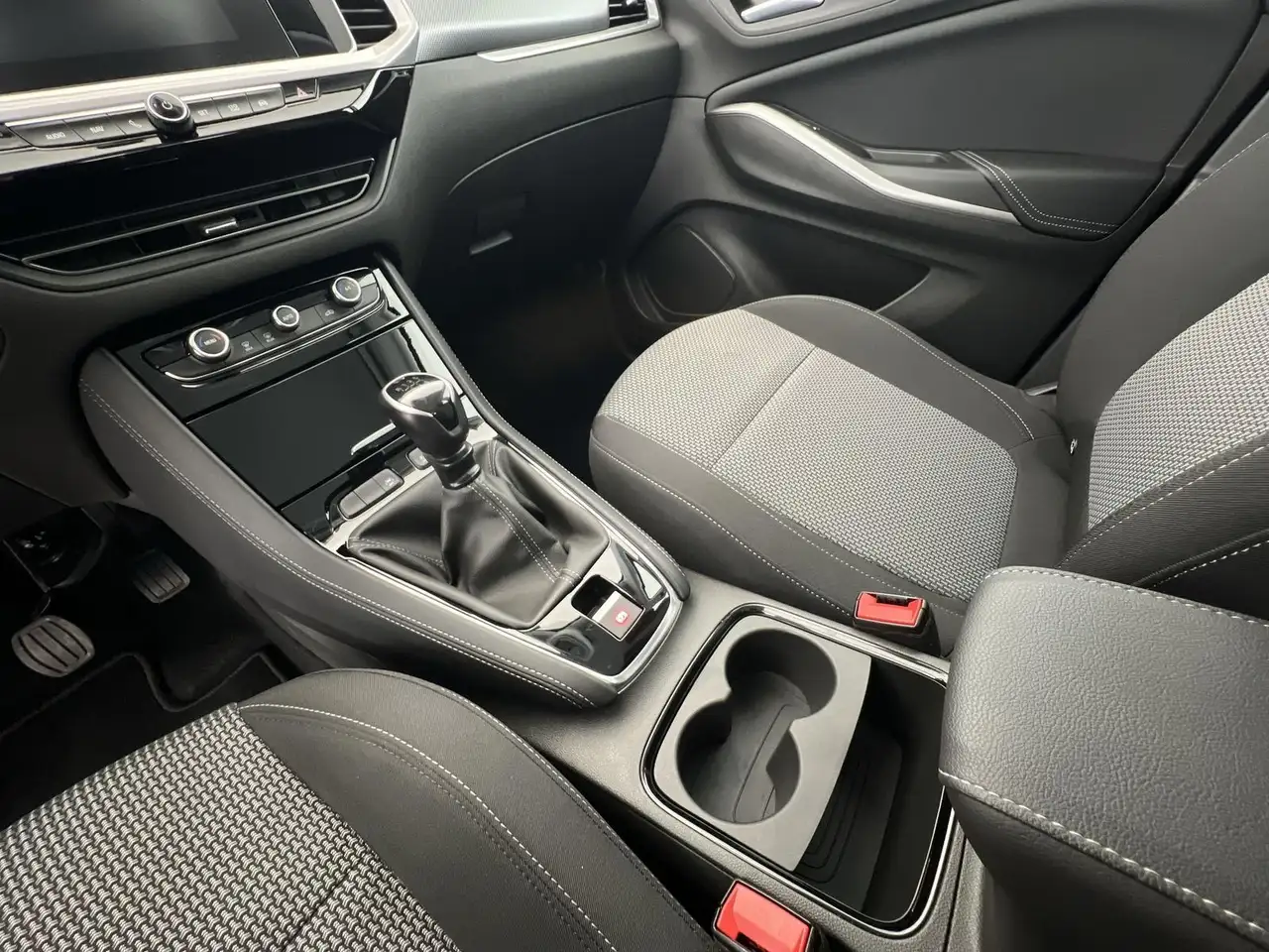 Opel Grandland GS Line 1.2*PDC*Klima*Tempomat*uvm — Vehicle gallery 14