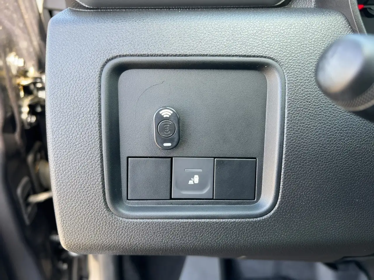 Dacia Duster JOURNEY TCe 150 EDC SITZHEIZUNG — معرض صور السيارة 19