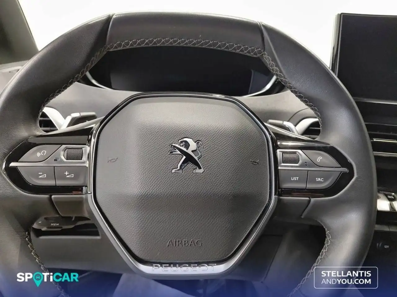 Peugeot 3008 180 e-EAT8 Allure Pack — معرض صور السيارة 7