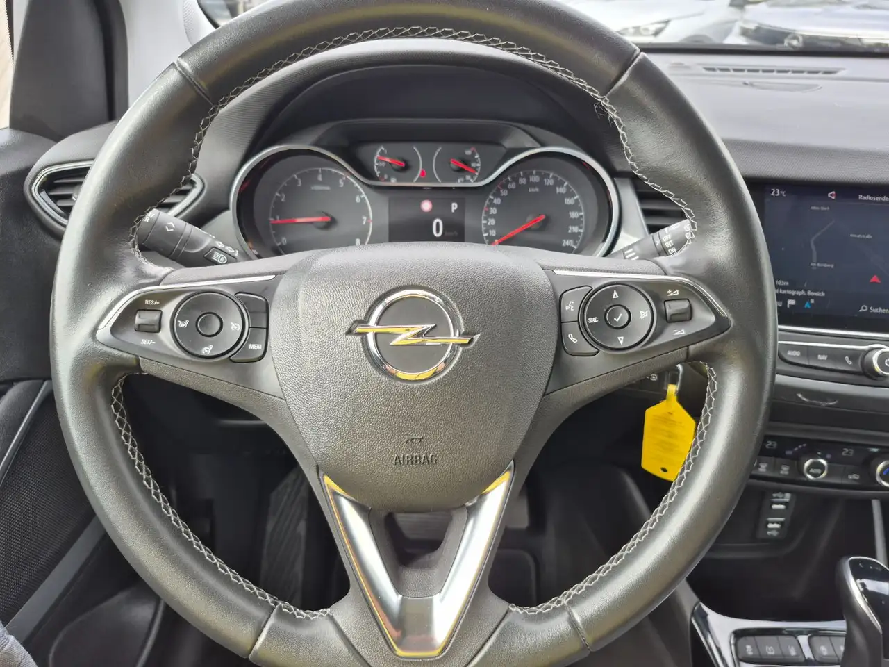 Opel Crossland 1.2 Turbo Enjoy *HU/AU neu* — Vehicle gallery 11
