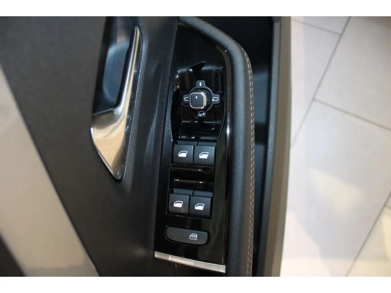 Opel Astra L Sports Tourer GS Navi Digitales Cockpit — Vehicle gallery 16