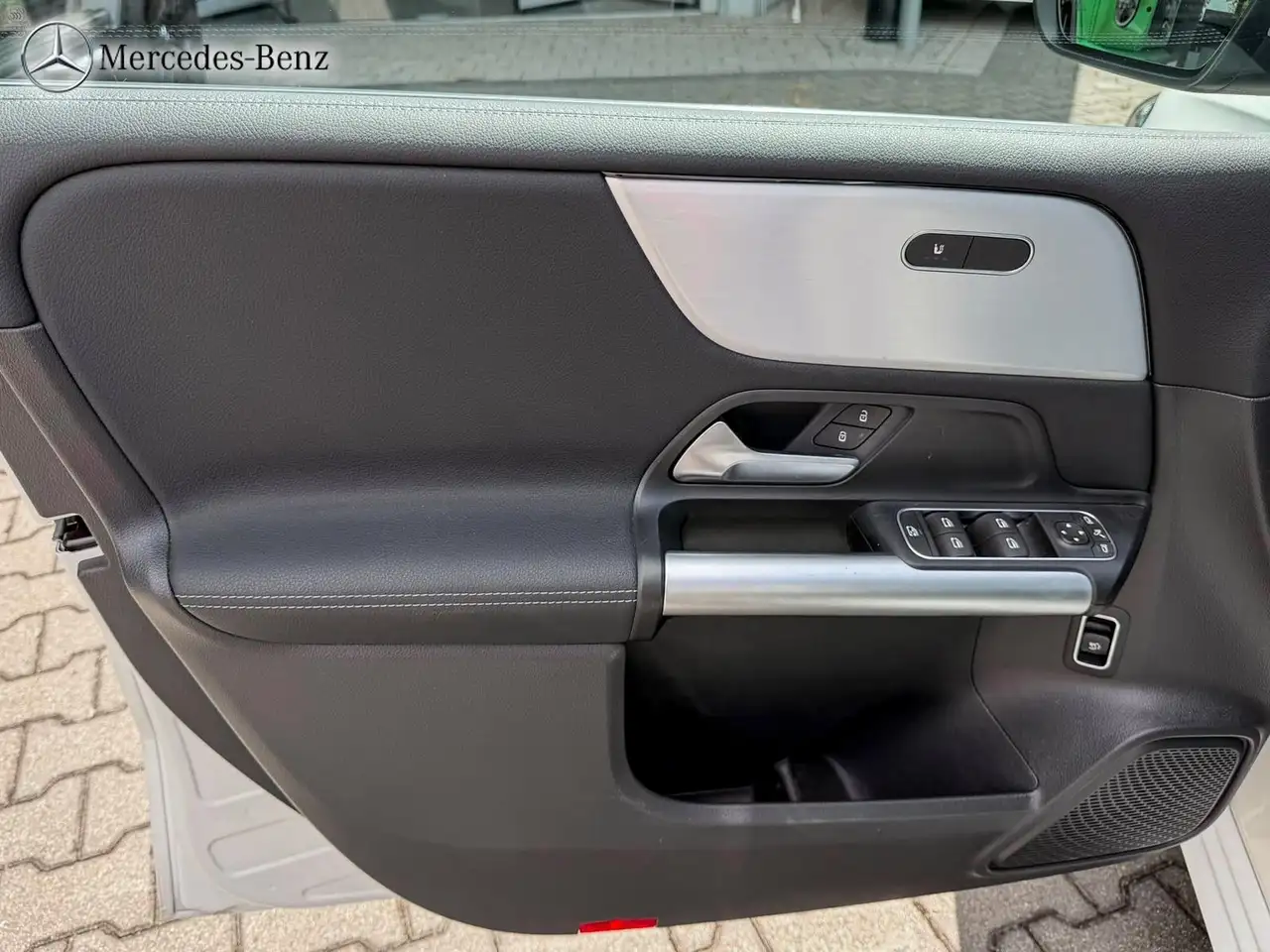 Mercedes-Benz B 180 Progressive RüKam+Totwink+Pano+MBUX+LED — Vehicle gallery 7